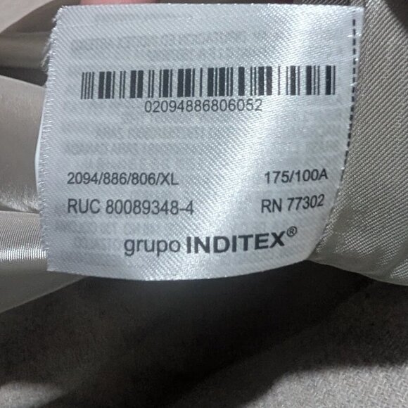 Zara Cream Trench Coat with Faux Fur Collar - Picture 12 of 15